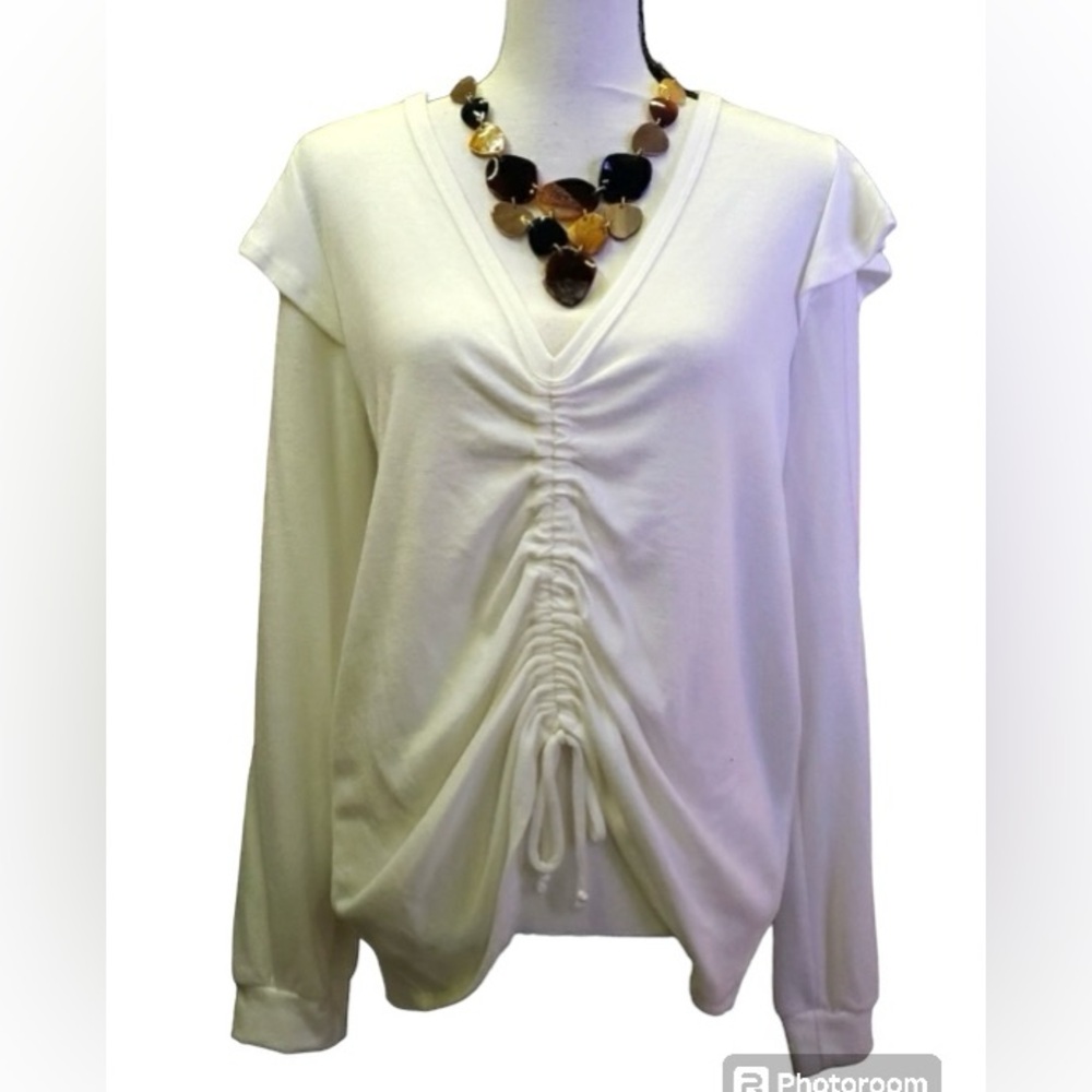 NWT Ivory Lightweight Ruffle Shoulder Adjustable Front Knit Sweater